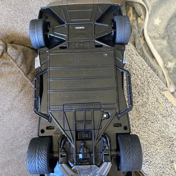 Batmobile - Picture 4 of 4